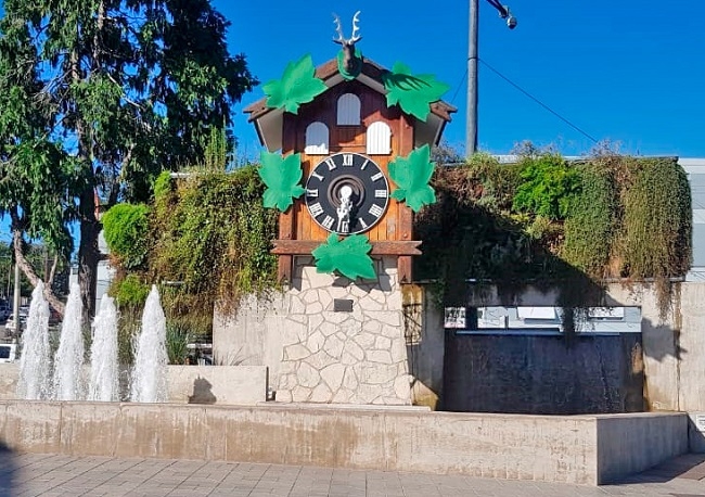 CARLOS PAZ  50 OFF